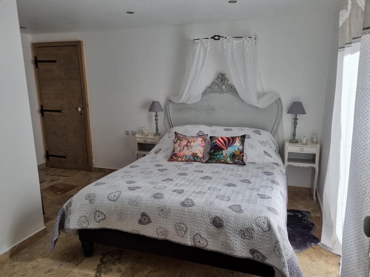 La Bastide Bed and Breakfast Bédarrides Eksteriør billede